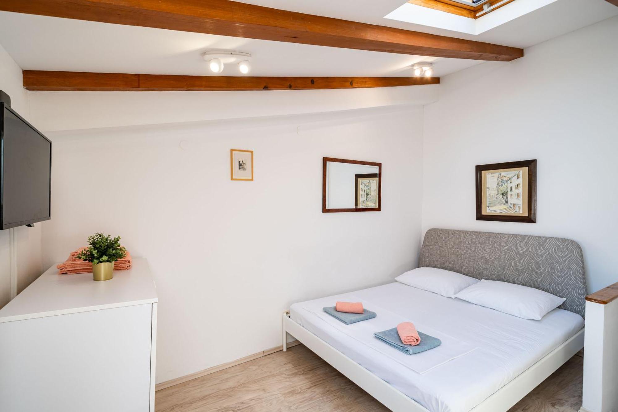 Lovely Holiday House Othello Next To The Buza Beach Dubrovnik Eksteriør billede